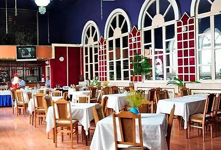 فندق Melody Central