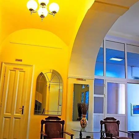 فندق Melody Central 3*